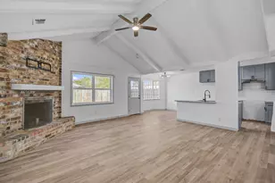 13747 Rampchester Ln, Houston, TX 77015 - Photo 9