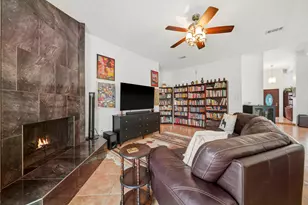 10723 Emery Dr, Houston, TX 77099 - Photo 9