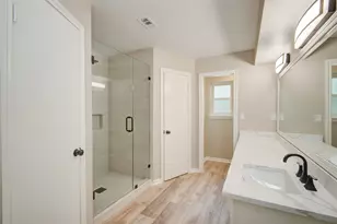 222 Ridgewood Dr, Oak Ridge North, TX 77386 - Photo 37