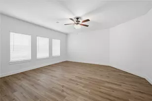 10415 Brynn Elizabeth Dr, Rosharon, TX 77583 - Photo 19