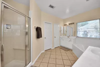 5703 Bishops Glen Court, Houston, TX 77084 - Photo 15