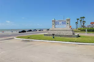 6102 Seawall Blvd, Galveston, TX 77551 - Photo 1