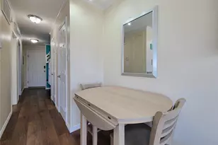 6102 Seawall Blvd, Galveston, TX 77551 - Photo 21