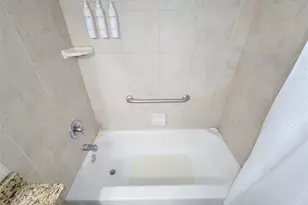 6102 Seawall Blvd, Galveston, TX 77551 - Photo 29