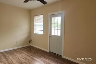 703 N Avenue B, Freeport, TX 77541 - Photo 13