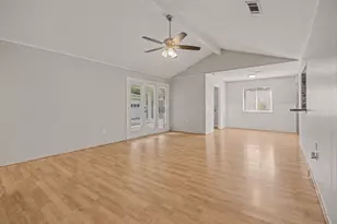 11226 Sagemeadow Ln, Houston, TX 77089 - Photo 11