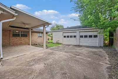 11226 Sagemeadow Lane, Houston, TX 77089 - Photo 23