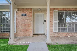 11226 Sagemeadow Ln, Houston, TX 77089 - Photo 3