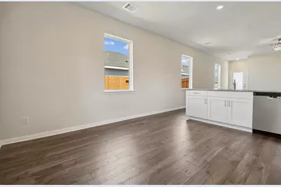 15838 Berry Hill Drive, Conroe, TX 77303 - Photo 7