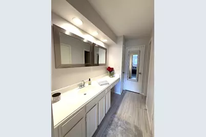 14331 Still Meadow Drive, Houston, TX 77079 - Photo 19