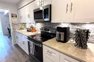 14331 Still Meadow Dr, Houston, TX 77079 - Photo 11