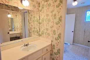 1922 Anvil Dr, Houston, TX 77090 - Photo 17