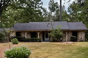 1327 Castle Hill Trail, Kingwood, TX 77339 - Photo 1