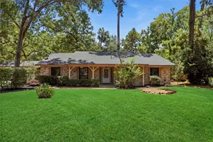 1327 Castle Hill Trail, Kingwood, TX 77339 - Photo 3