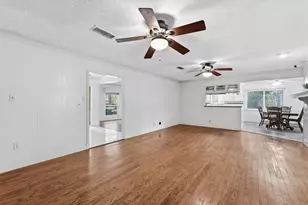 1327 Castle Hill Trail, Kingwood, TX 77339 - Photo 9