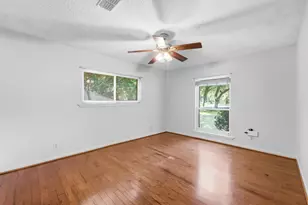 1327 Castle Hill Trail, Kingwood, TX 77339 - Photo 19