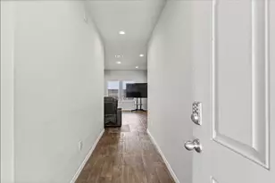 21202 Ivy Woods Ct, New Caney, TX 77357 - Photo 5
