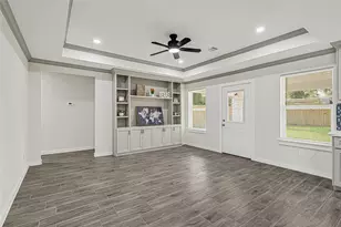 17114 Hall Shepperd Rd, Houston, TX 77049 - Photo 11