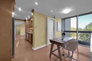 49 Briar Hollow Ln, Houston, TX 77027 - Photo 15