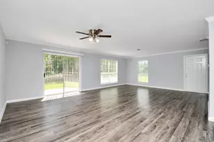 1908 Avenue B, Katy, TX 77493 - Photo 5