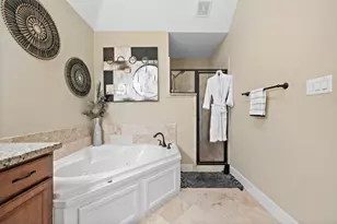 522 Allston St, Houston, TX 77007 - Photo 13