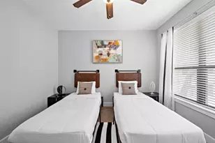 522 Allston St, Houston, TX 77007 - Photo 15