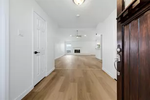 16310 Havenhurst Dr, Houston, TX 77059 - Photo 13