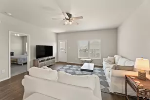 3969 Legend Rnch, New Braunfels, TX 78130 - Photo 13