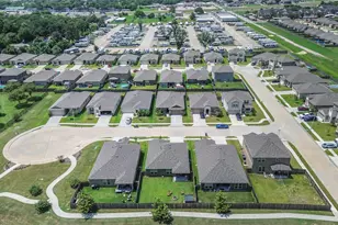 339 Friesian Ct, Alvin, TX 77511 - Photo 31