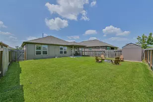 339 Friesian Ct, Alvin, TX 77511 - Photo 27