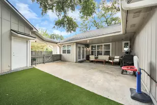 2319 Greyburn Ln, Houston, TX 77080 - Photo 41