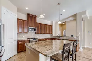 14 W Oaks Dr, Houston, TX 77058 - Photo 9