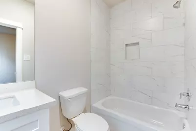 1424 W 34th 1/2 Street, Houston, TX 77018 - Photo 5