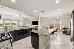 1521 Bluestone Edge Ln, Pearland, TX 77089 - Photo 15