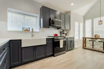 6657 Queensclub Drive, Houston, TX 77069 - Photo 11