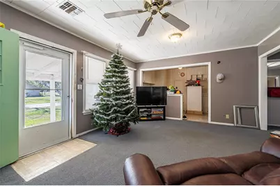 10553 S State Highway 71, Danevang, TX 77437 - Photo 9