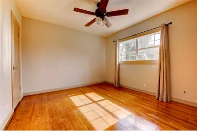 4303 Castor Street, Houston, TX 77022 - Photo 17