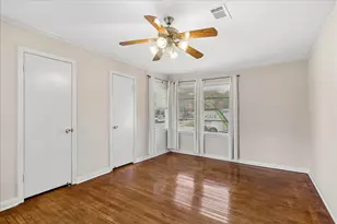 5411 Evergreen St, Bellaire, TX 77401 - Photo 9