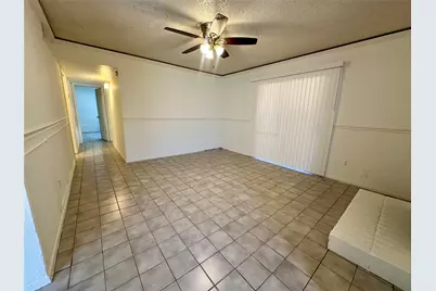 11506 Meadow Pines Court #B, Houston, TX 77477 - Photo 3