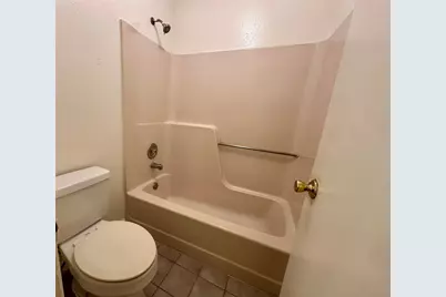 11506 Meadow Pines Court #B, Houston, TX 77477 - Photo 13