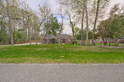 2306 Carriage Run E, Conroe, TX 77384 - Photo 35