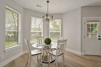 2306 Carriage Run E, Conroe, TX 77384 - Photo 7