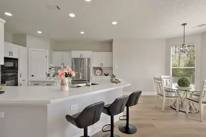 2306 Carriage Run E, Conroe, TX 77384 - Photo 5