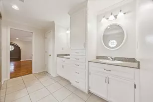 5659 Lymbar Dr, Houston, TX 77096 - Photo 17