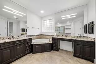 908 Amelia St, Sugar Land, TX 77478 - Photo 19