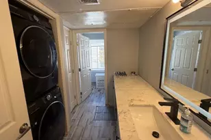 9809 Richmond Ave, Houston, TX 77042 - Photo 29