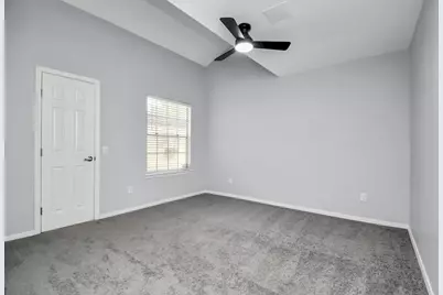 9809 Richmond Avenue #B13, Houston, TX 77042 - Photo 13