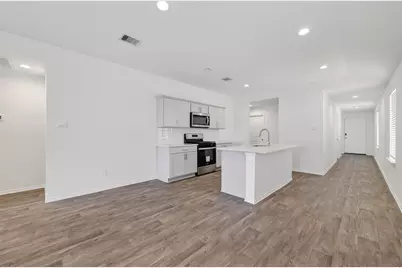 24046 Kentwood Springs Drive, Spring, TX 77373 - Photo 19