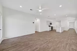 24046 Kentwood Springs Dr, Spring, TX 77373 - Photo 23