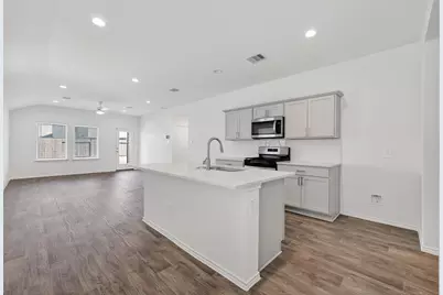 24046 Kentwood Springs Drive, Spring, TX 77373 - Photo 9